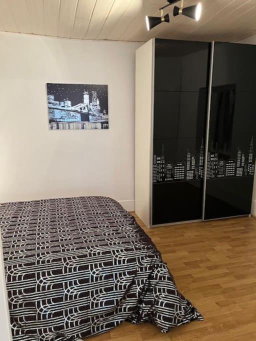 Joli Appartement Centre Nevers Bagian luar foto