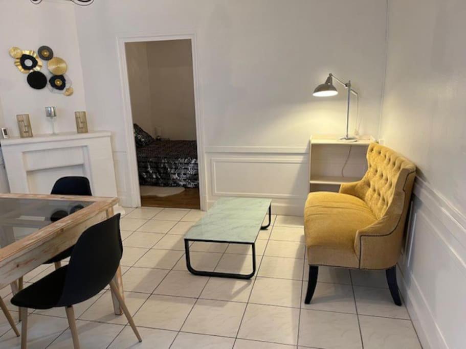 Joli Appartement Centre Nevers Bagian luar foto
